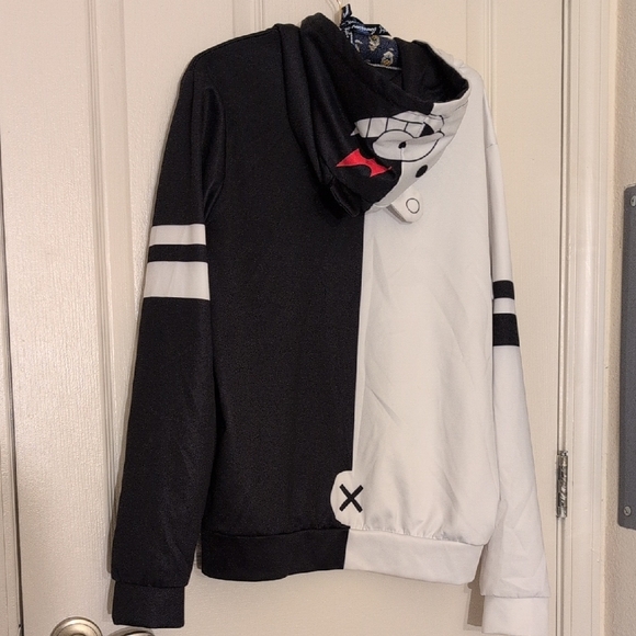 Monochrome Bear Hoodie Jacket - Picture 3 of 3